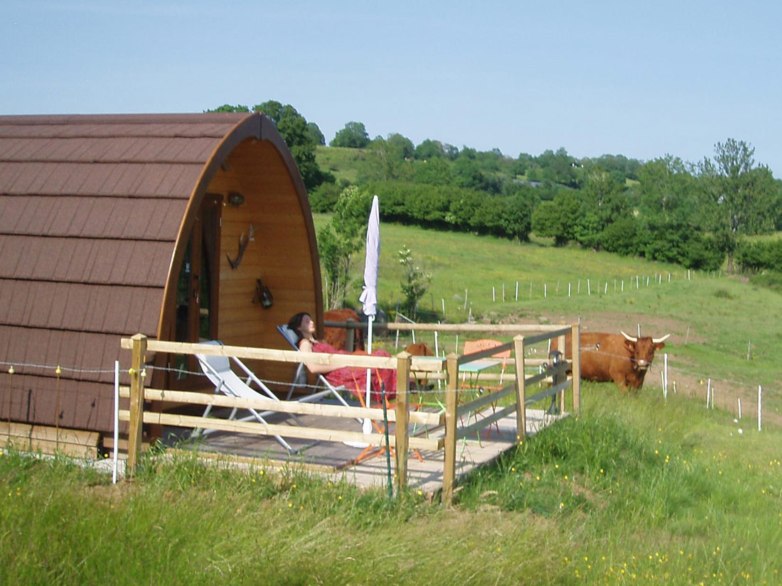 buron vacher cantal auvergne salers chaux revel